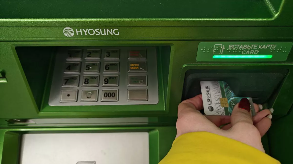 Новая схема мошенников в 2026 году: деньги с банковских карт могут украсть через NFC на смартфоне