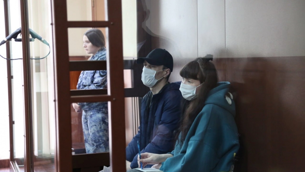 В Калининграде отец убитого мальчика рассказал в суде: «Узнал, что дочери сломали руку и убили сына, когда был в море»