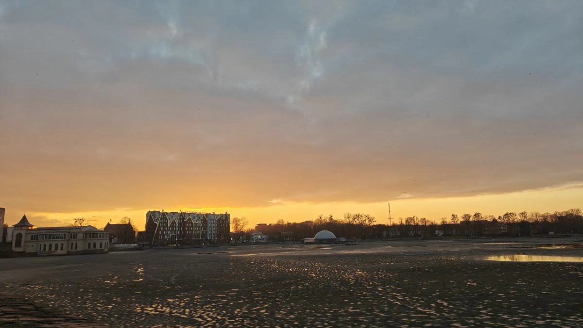 Ясно и без осадков: в какой части Калининградской области будет самая теплая погода в понедельник