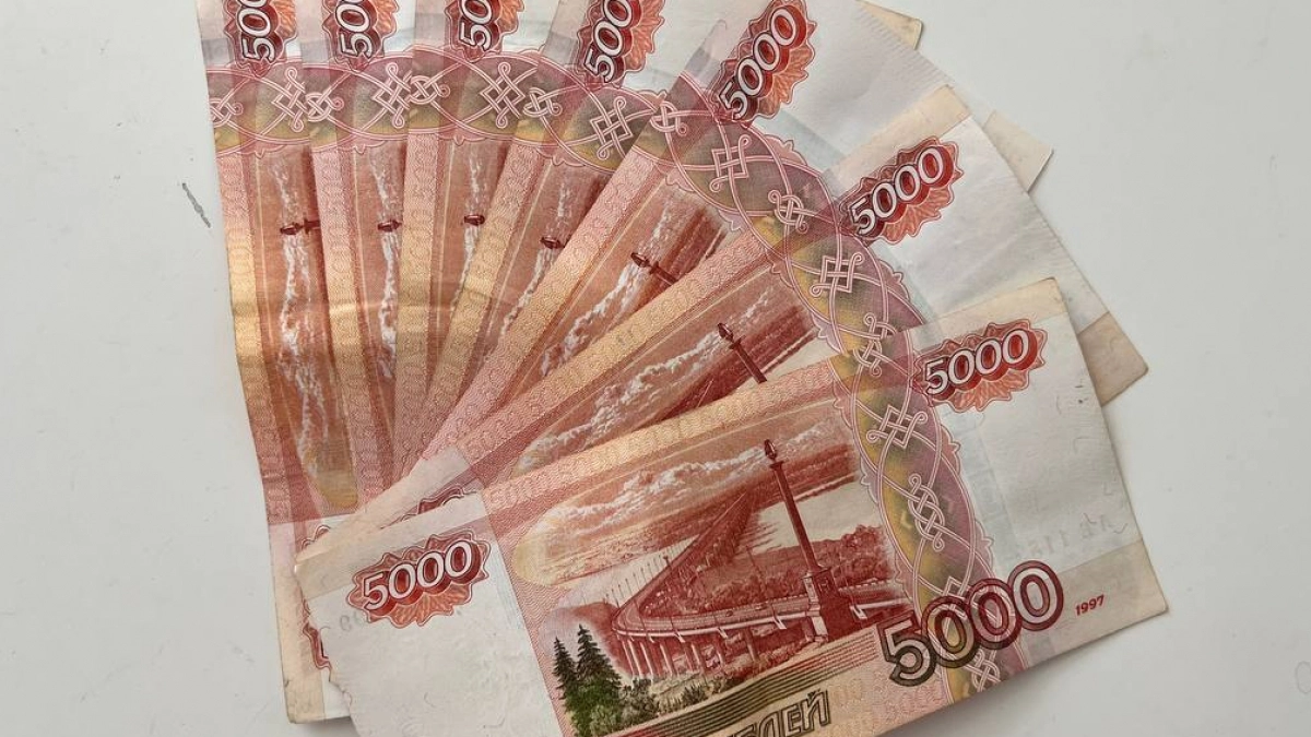 Калининград просит у федерального центра 60% налогов от добычи янтаря вместо 17%