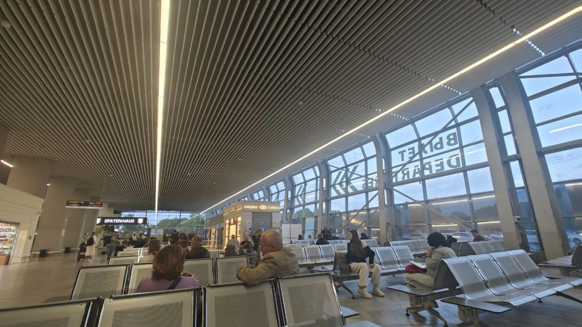 Опоздание на самолет — не конец: вот что делать в аэропорту, чтобы не потерять деньги и нервы