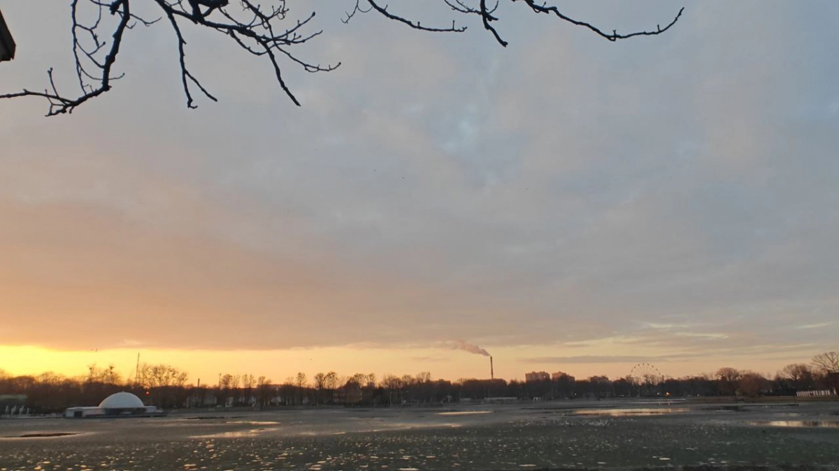 Похолодание отступило, но весна не спешит радовать: какой сюрприз готовит погода в начале апреля калининградцам