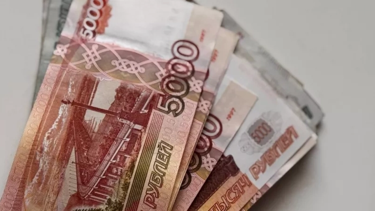 Весной 2026 вводятся новые правила для тех, у кого есть наличные деньги: вот что изменится для россиян