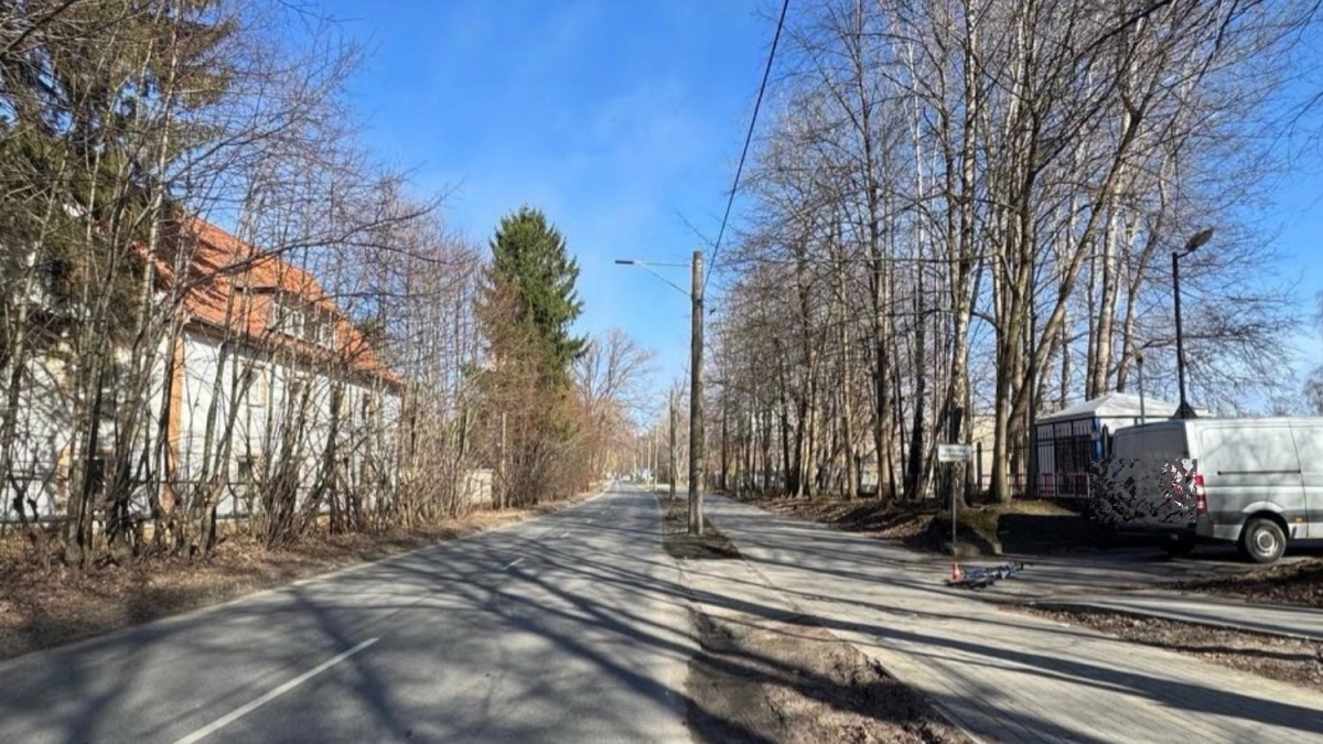В Светлогорске мальчика на велодорожке сбила машина — ребёнок в больнице
