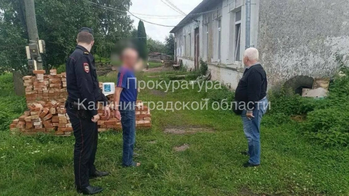 Ссора в сарае закончилась трагедией: жителя Черняховского района обвиняют в убийстве отца