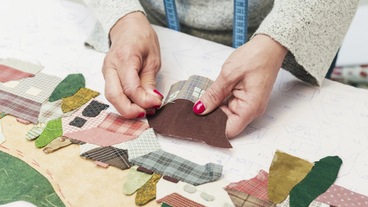 Обрезки ткани не выбрасываю и берегу их как зеницу ока: 10 идей, как использую дома и на даче