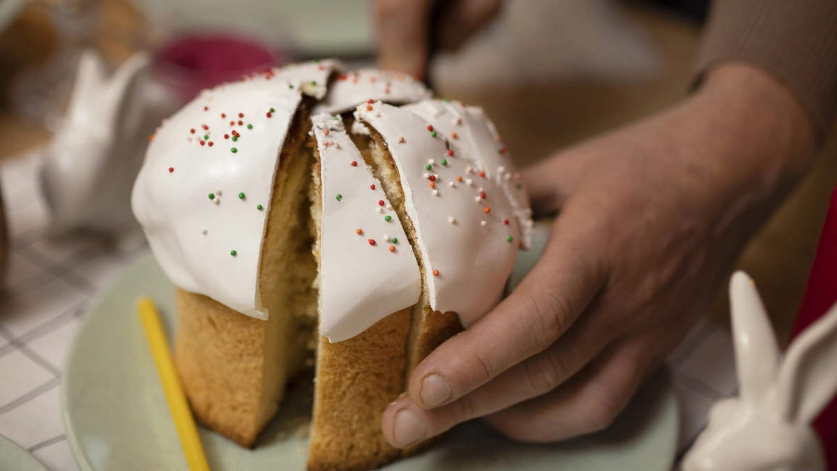 Пасха на носу: вот рецепт царского кулича от любимой бабушки - захочется съесть полностью, а не только верхушку