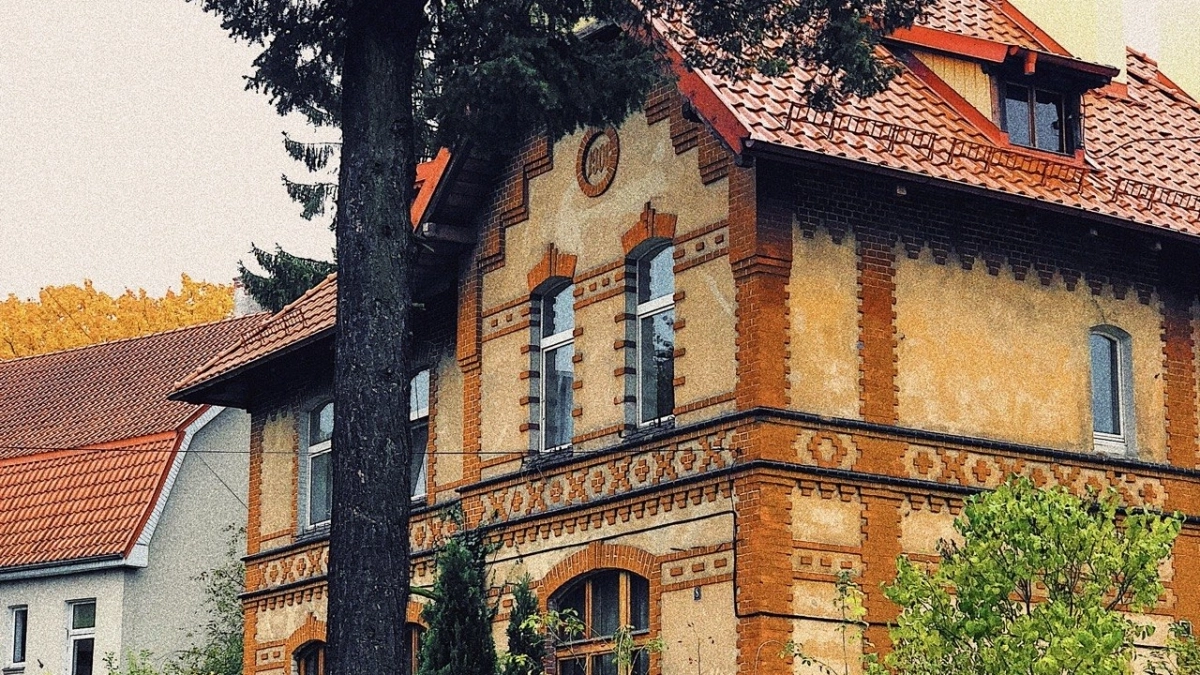 Поехали летом «за морем», а получили ветер и холод: как выбрать сезон для поездки в Калининград и не пожалеть