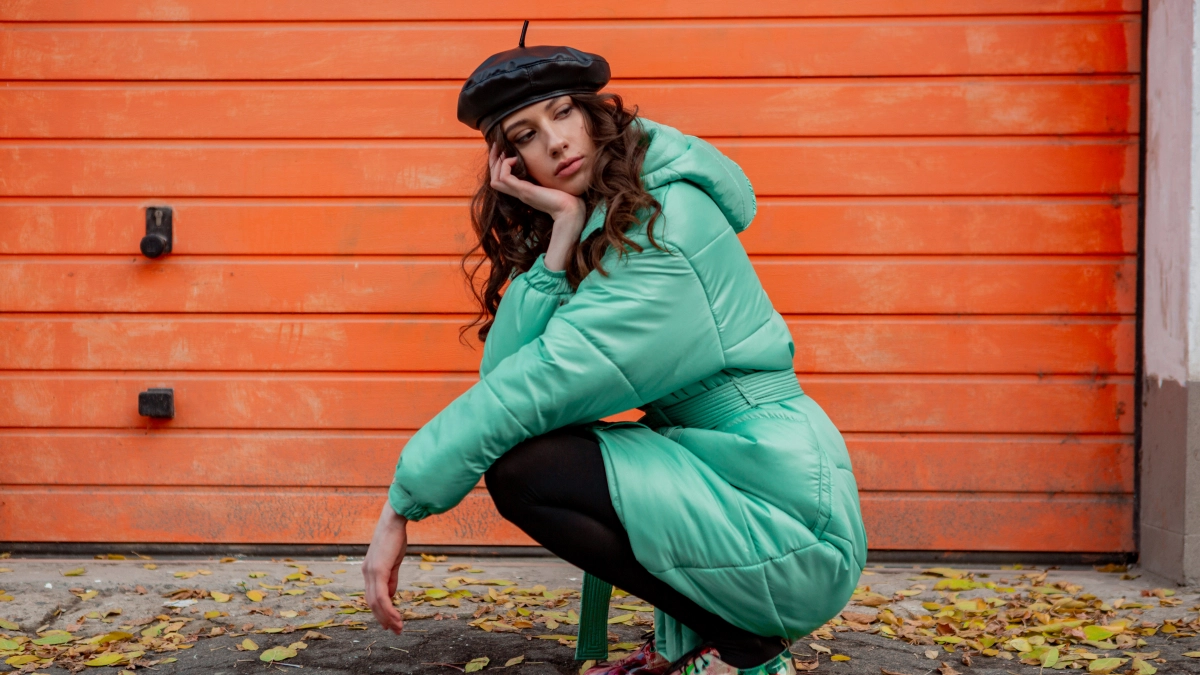 Что носить в апреле 2026: базовые вещи, которые работают утром и вечером - ценные советы от стилистов