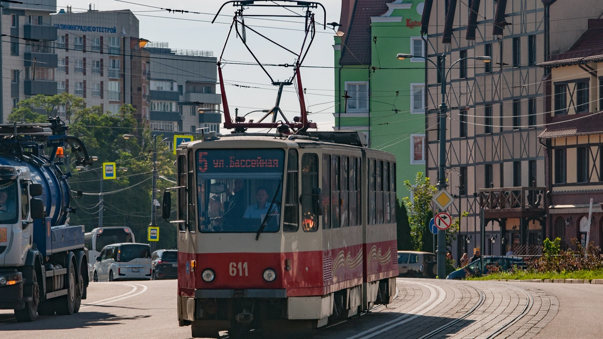 В Калининграде трамваи временно заменят на автобус из-за ремонта путей