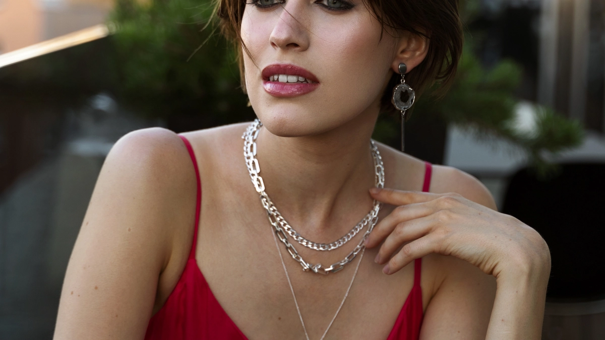 Эти 4 аксессуара выдают отсутствие вкуса — их 100% не выберет умная женщина, а вы?