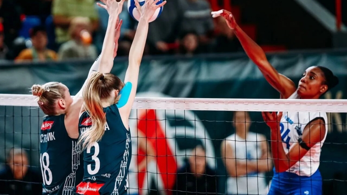 Полуфинал с горьким концом: «Локомотив» победил «Корабелку», но не прошёл дальше