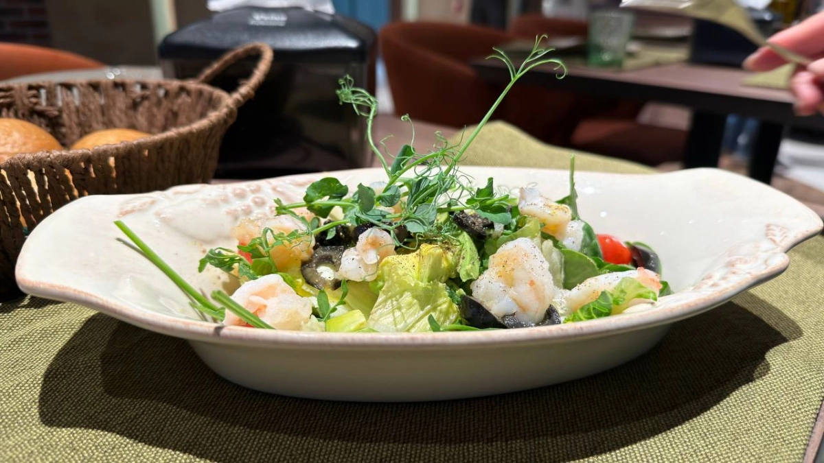 В Калининградской области поток гостей в ресторанах упал почти на треть: эксперты говорят о смене привычек