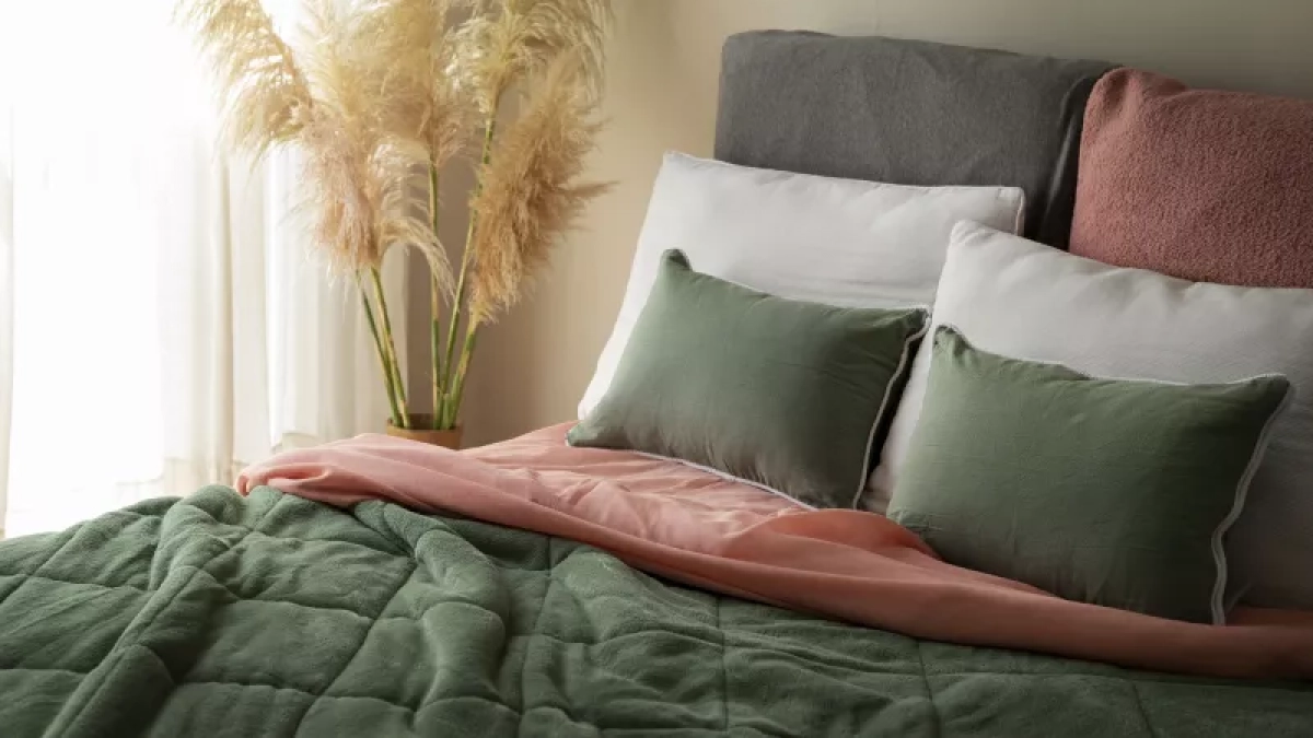 Спать на кровати в 2026 году не модно: 3 современных альтернативы спальному месту для маленьких квартир и минималистов