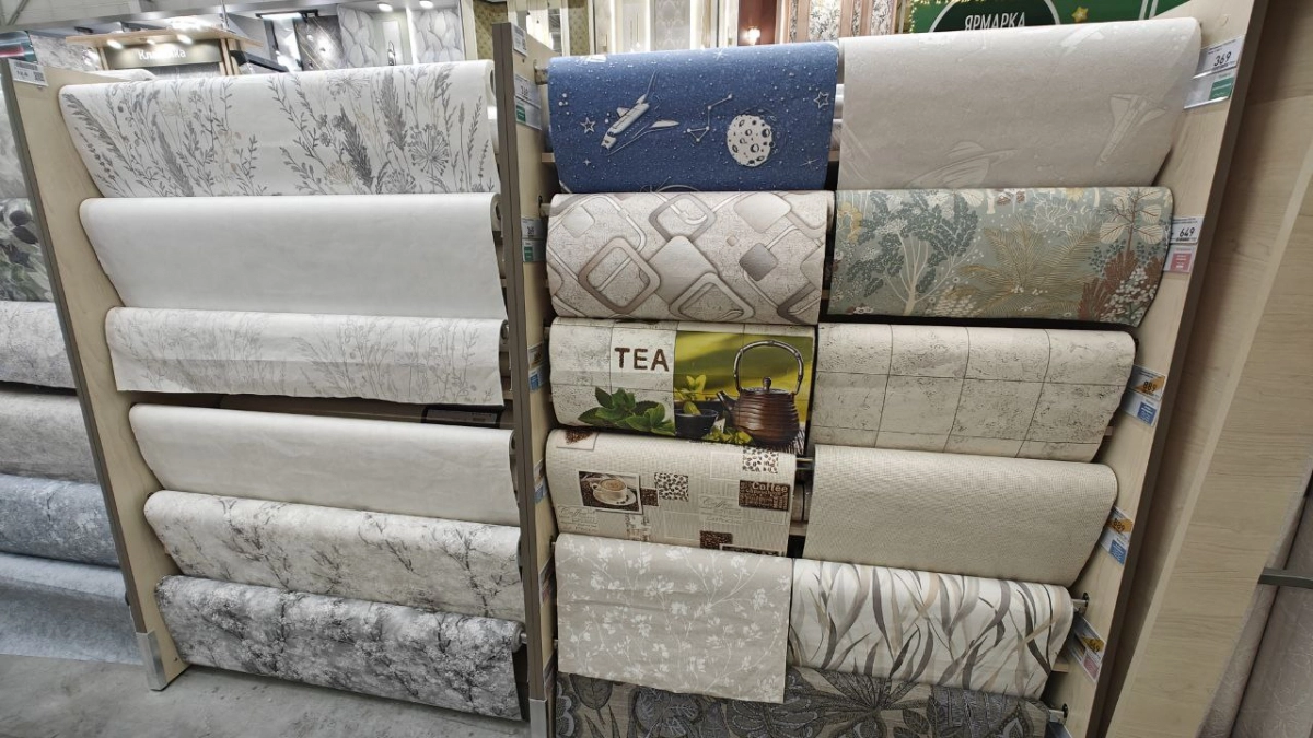 Как защитить обои от выцветания: 7 проверенных способов от УФ-плёнки до перестановки мебели - советы от мастеров