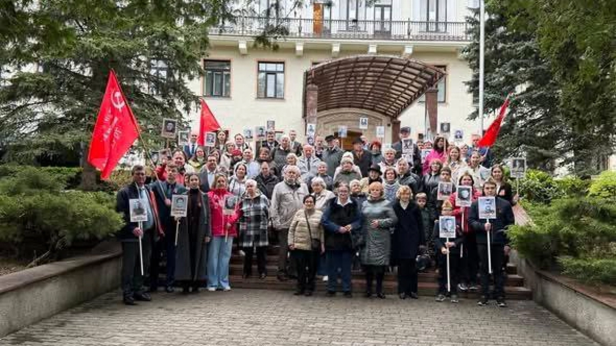 Российские дипломаты в Литве нашли способ провести «Бессмертный полк» несмотря на жесткие запреты