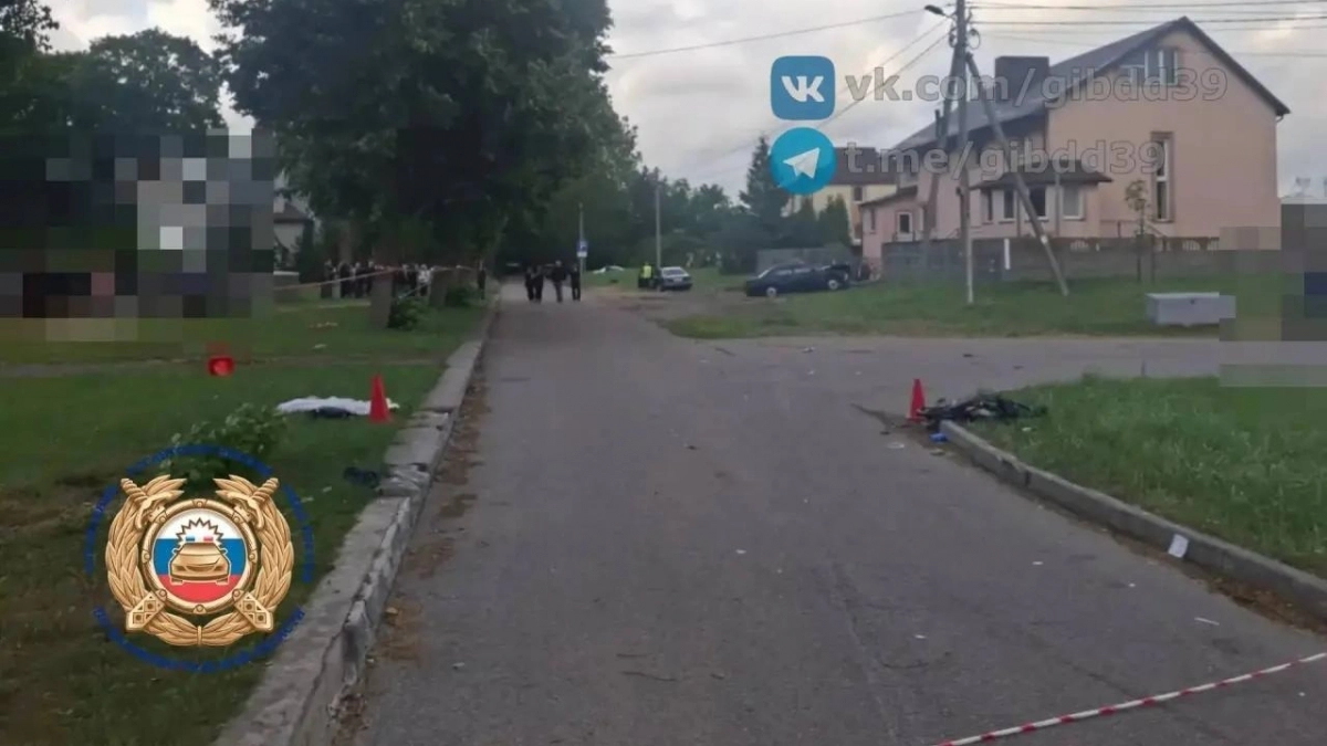 В Прибрежном «Мерседес» сбил женщину с двумя детьми, есть погибшие (видео)