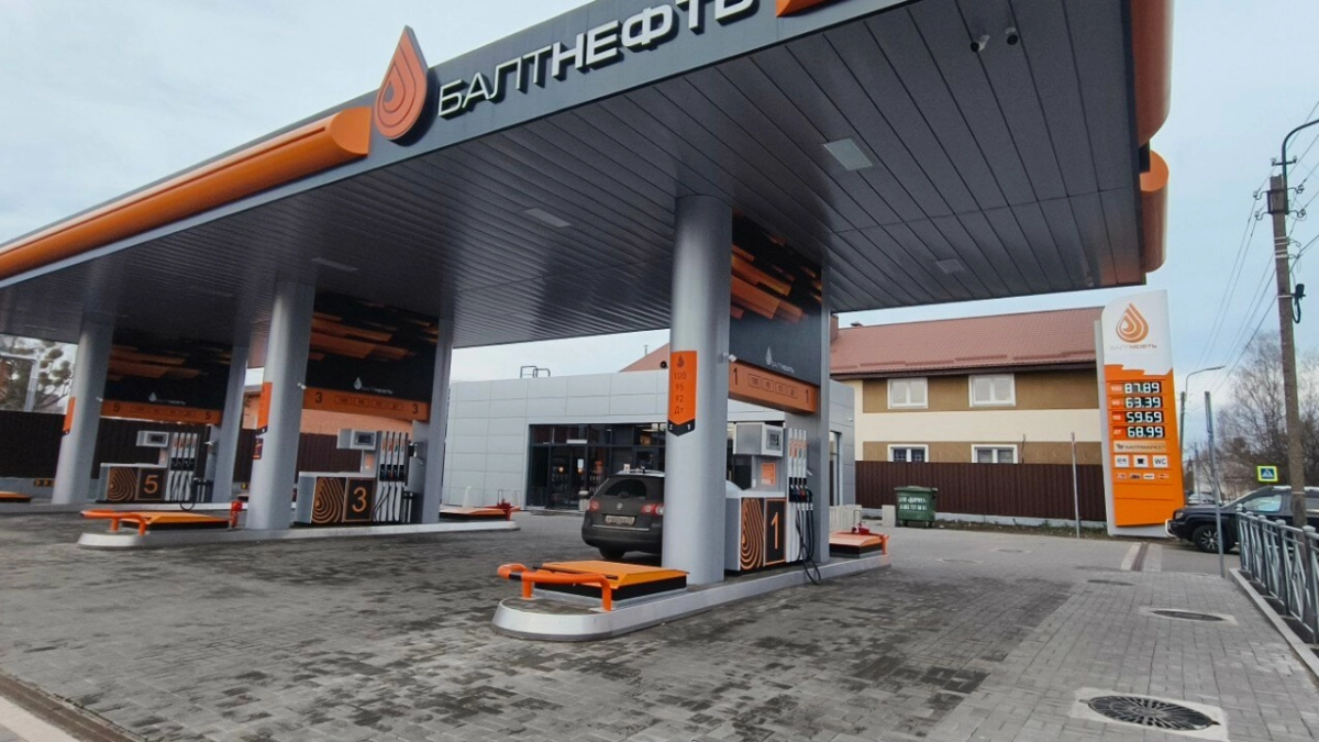 Безопасность важнее прибыли: губернатор оценил идею строительства НПЗ в Калининграде