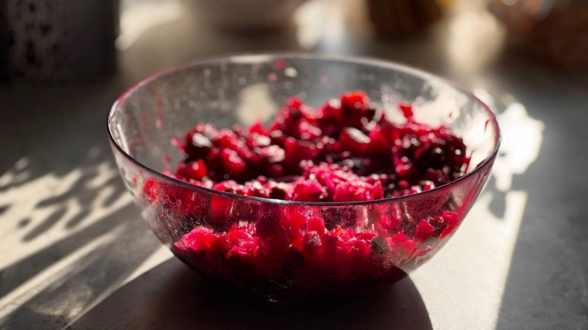 Винегрет — самый осенний салат: не лью тонну масло — делаю классику еще вкуснее с правильной заправкой