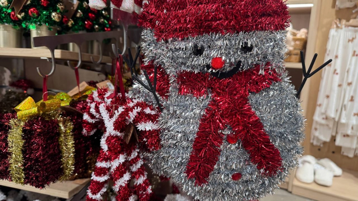 Огненная Коза такое не оценит: 5 новогодних украшений, которые выглядят дорого, и 5 — настоящий колхоз