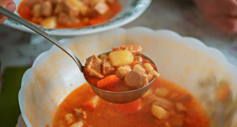 Сталинские щи: скромный суп с царским вкусом — домашние уплетают без остановки, заменяет первое и второе